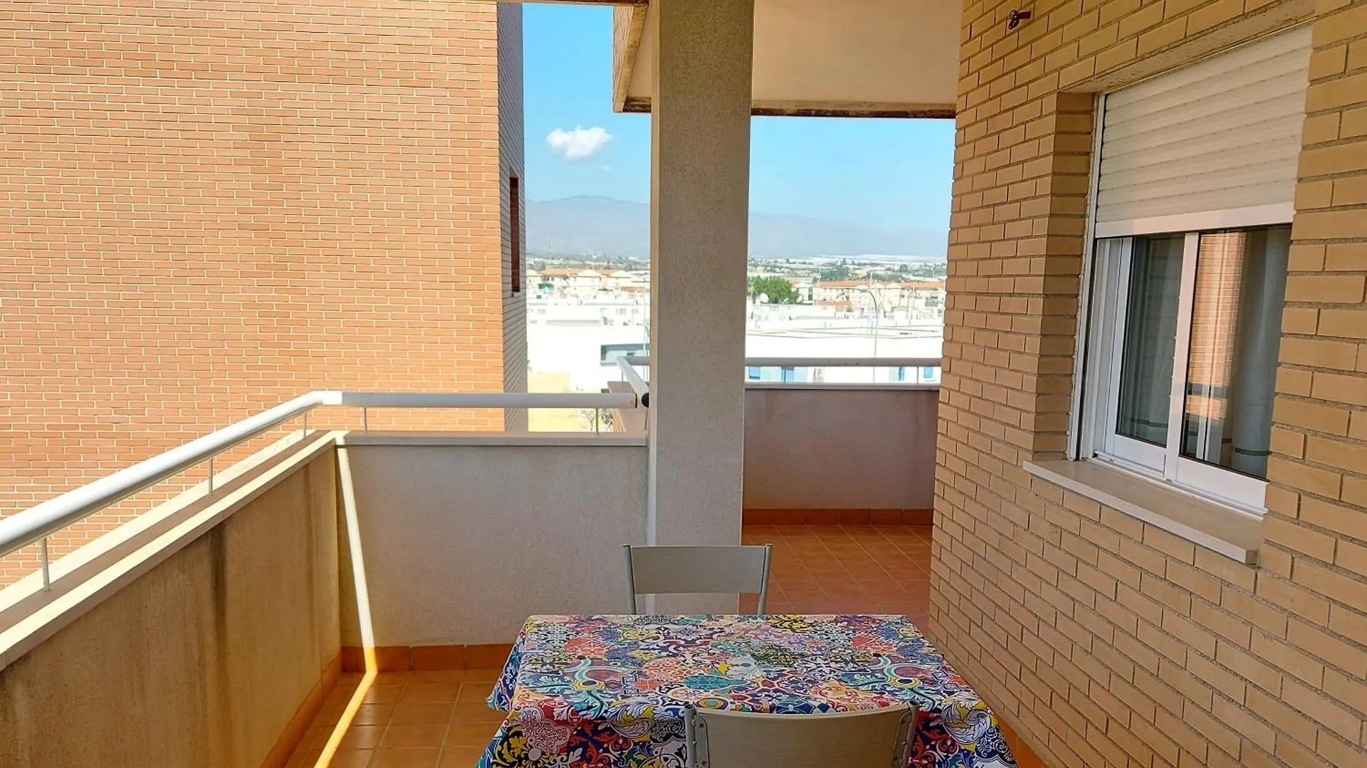 Apartamento El Ingenio Con Balcon Y Aparcamiento En Almeria - Alborania Apartment
