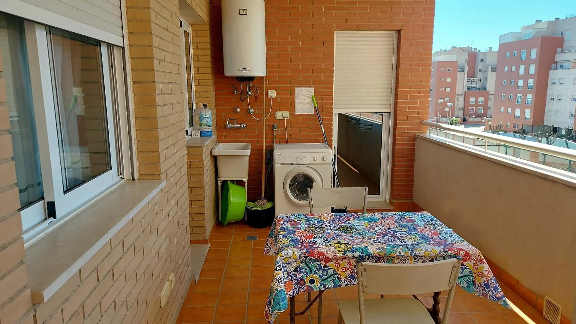 Apartamento El Ingenio Con Balcon Y Aparcamiento En Almeria - Alborania Apartment